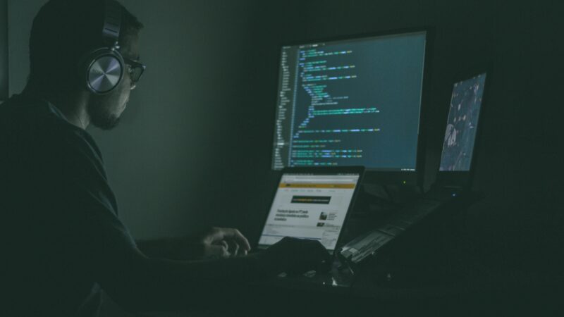 What is Cybersecurity? 2025 Guide to Staying Safe Online